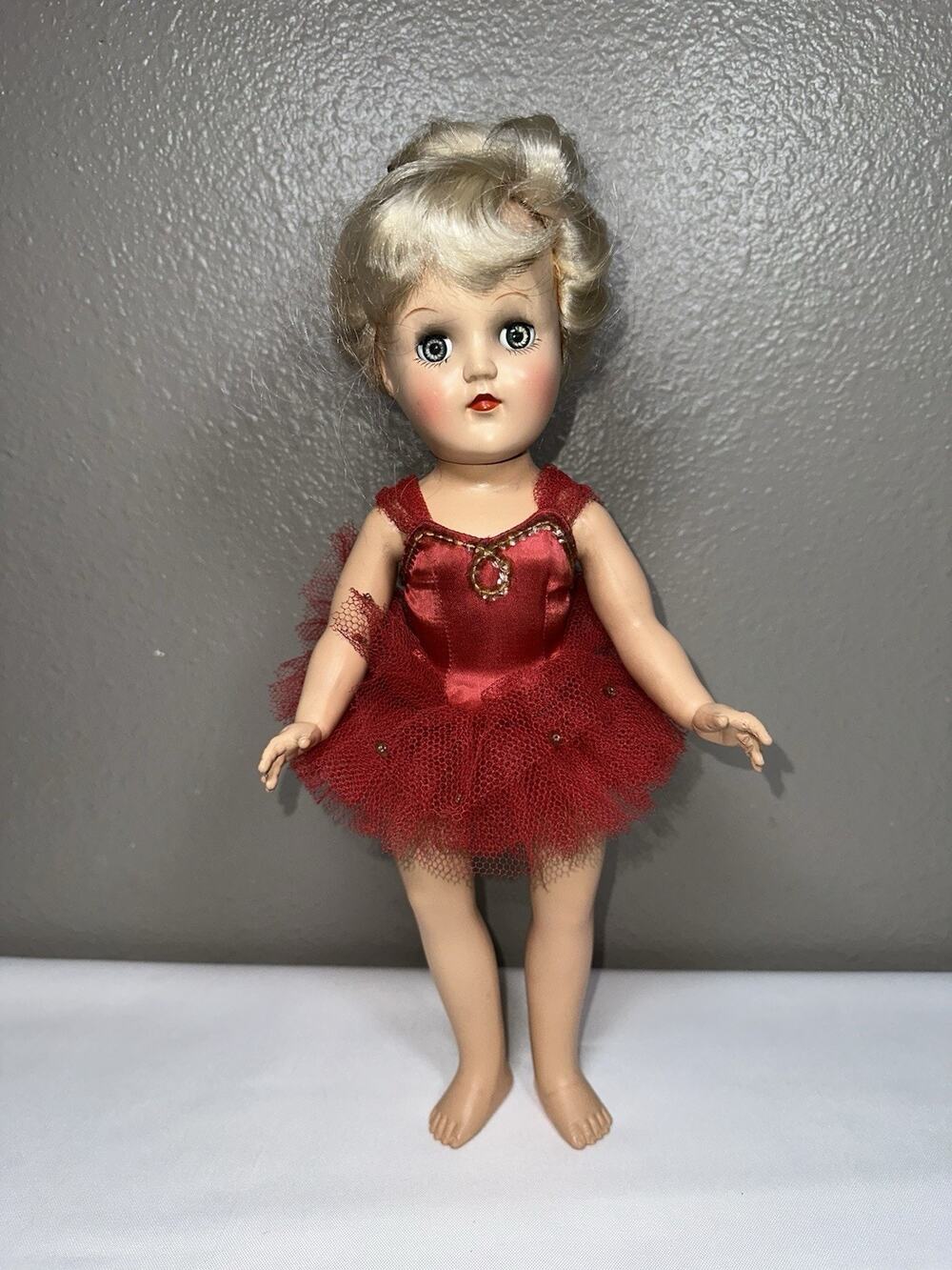 Ideal Doll Ash Blonde Hair Red Ballerina Dress 19” Jointed P-90 USA Made Vintage